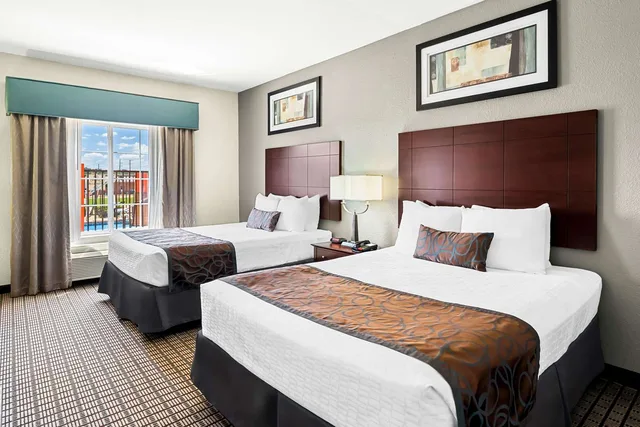 Room, 2 Queen Beds, Bathtub, Accessible, Best Western Plus Magee Inn & Suites 2/5