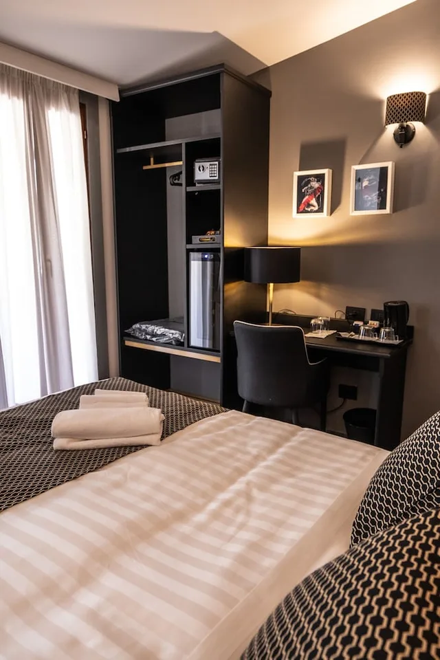 Superior, Double Bed, Relais Manzoni 3/5
