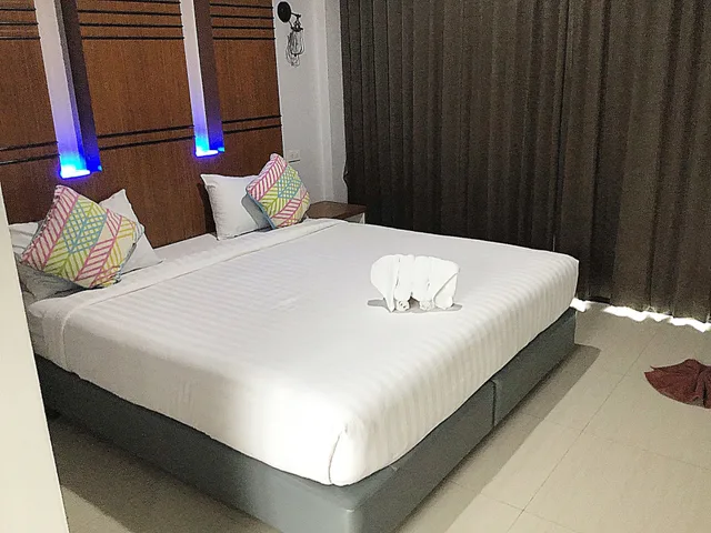 غرفة ديلوكس بسرير كينج، Rimnatee Resort Trang 1/5