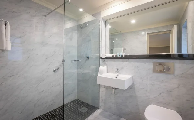 غرفة قياسية بسريرين منفصلين، Albany House Hotel 9/9