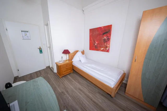 غرفة اقتصادية مفردة، Hotel Alpha 2/12