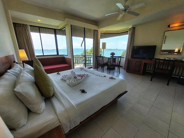 غرفة غراند ديلوكس مفردة بإطلالة على البحر مع أريكة، Supalai Scenic Bay Resort and Spa 3/3