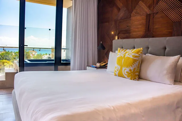 1 Bedroom, Resort, Residence, Jetted Tub, The Fives Downtown Hotel And Residences Curio Collection 1/1