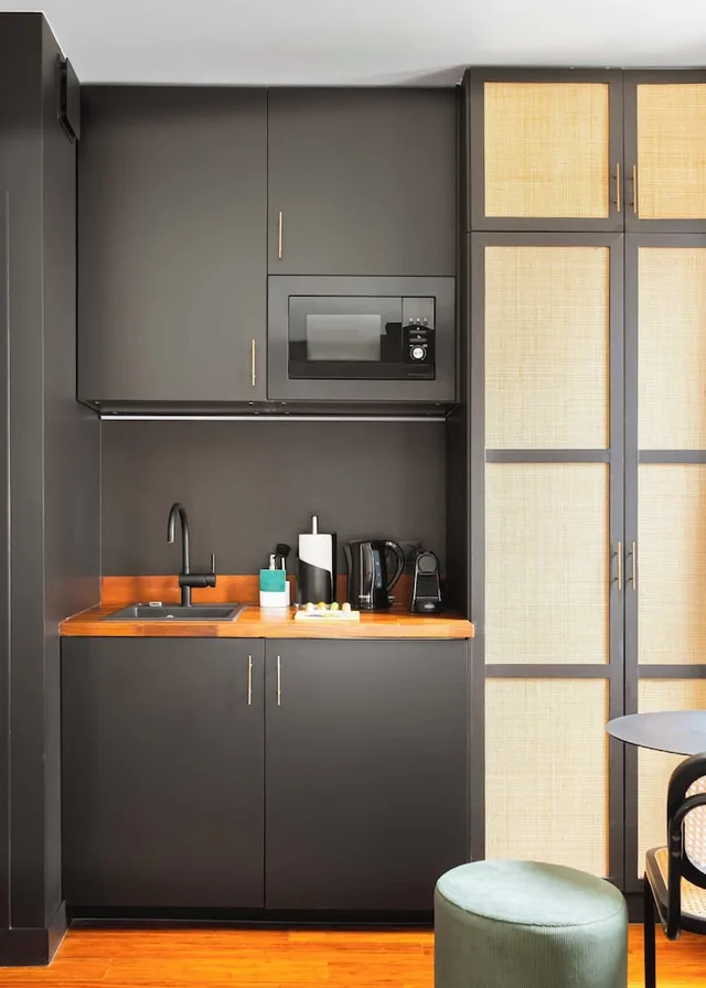جناح بسرير كوين، Appart'Hotel Makom Montmartre 9/9