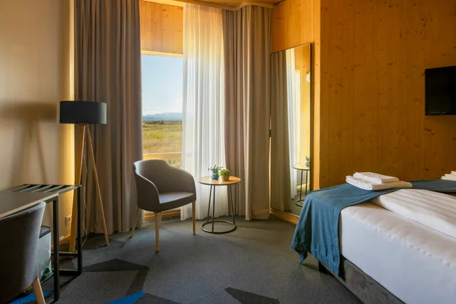 غرفة بسرير مزدوج أو سريرين منفصلين، Landhotel 2/4