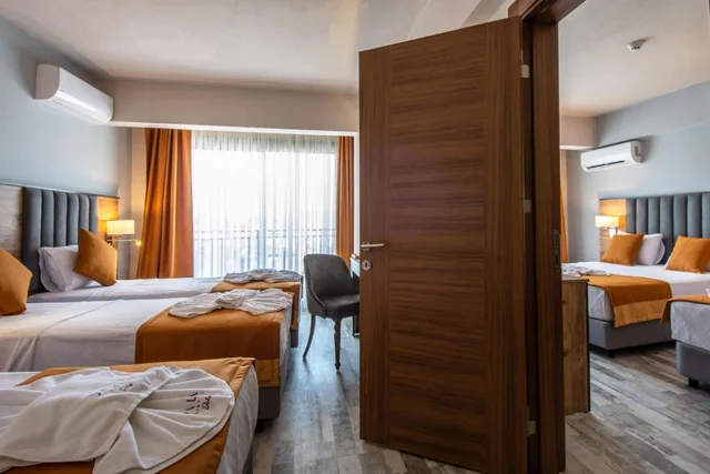 غرفة سوبيريور عائلية، Dalya Resort Aqua and Spa Hotel 5/8