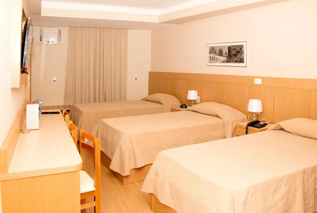 غرفة سوبيريور ثلاثية بسرير مزدوج وسرير فردي، Hotel Atlantico Lapa 2/3
