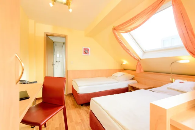Room, Triple, Hotel Europa 1/1