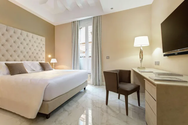 غرفة ديلوكس بسرير مزدوج، Aleph Rome Hotel Curio Collection by Hilton 2/6