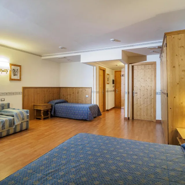 غرفة عائلية، Park Hotel 5/7