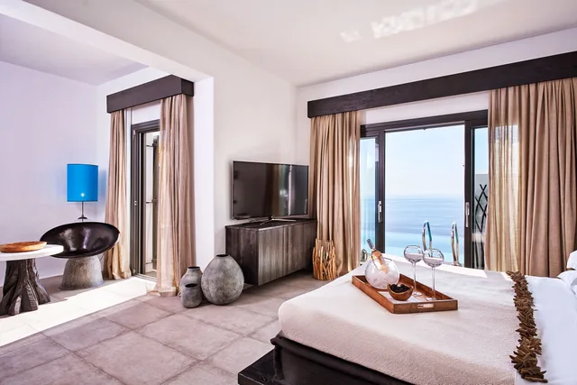 جناح غراند، Myconian Utopia Relais & Chateaux 3/3