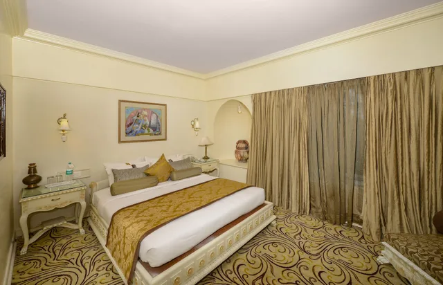 جناح بريميوم بسرير كينج، Pride Premier Pune 3/7