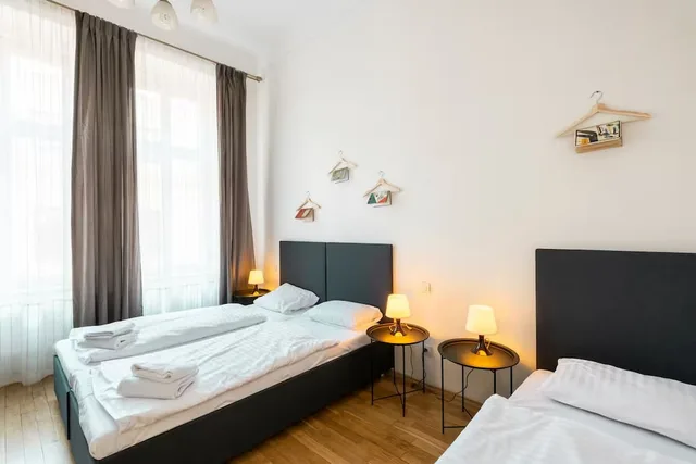 Mezzanine, 2 Bedrooms, Exclusive, Apartment, 5 Beds, Bunk Bed, Sofa, Hybernska Apartments 1/10