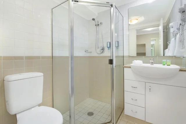جناح ديلوكس بسرير كوين بغرفة نوم واحدة، YEHS Hotel Sydney Harbour Suites 6/7