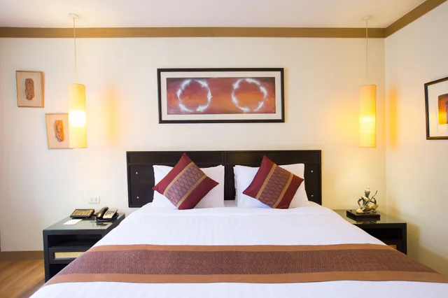 غرفة تنفيذية بسرير كوين، The Tarntawan Hotel Surawong Bangkok 1/10