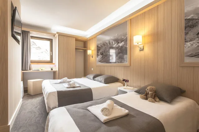 Room, Triple, Club Mmv Val Thorens - Les Arolles 1/4