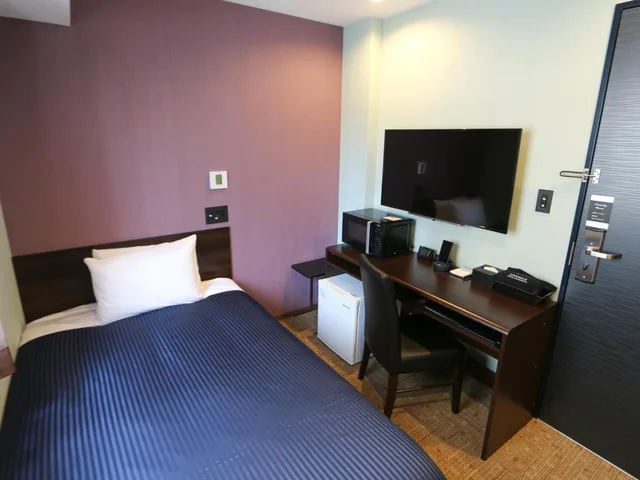 غرفة بسرير نصف مزدوج للمدخنين، Hotel Livemax Asakusabashi Eki Kitaguchi 1/3