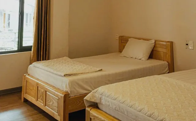 Deluxe, Triple, 1 Queen and 1 Single Bed, Catba Oasis Bungalows - Hostel 3/9