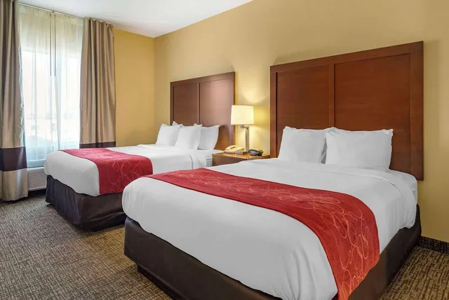 Suite, Comfort Suites Montgomery East Monticello Dr 2/10