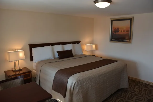 غرفة قياسية بسرير كينج، Liberty Inn 1/1