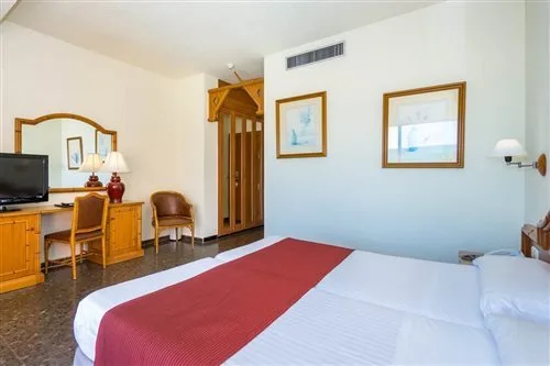 غرفة بسرير مزدوج أو سريرين منفصلين، MS Tropicana Costa del Sol 1/2