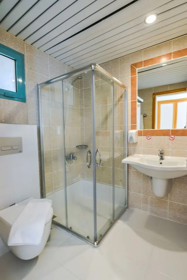 غرفة قياسية بسريرين منفصلين، Rebin Beach Hotel 4/5