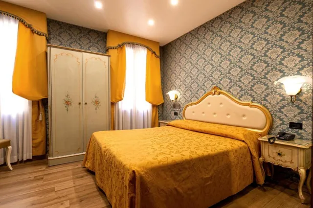 Classic, Single, Double Bed, Santa Marina 2/4