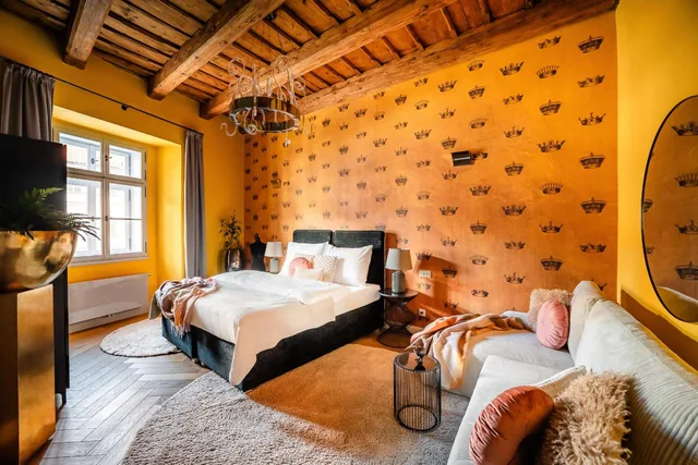 شقة سوبيريور، Old Royal Post Apartments 10/10