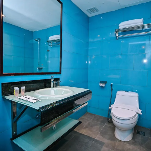 غرفة ديلوكس بسرير كينج، Kingston Hotel 10 @ Bukit Jalil 9/10