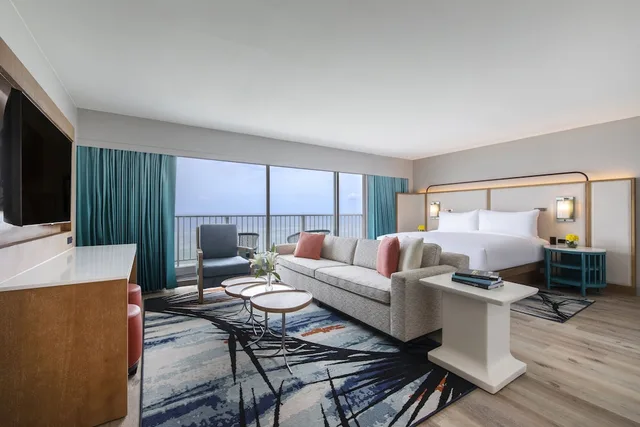 جناح بسرير فردي، Crowne Plaza Resort Guam 1/3
