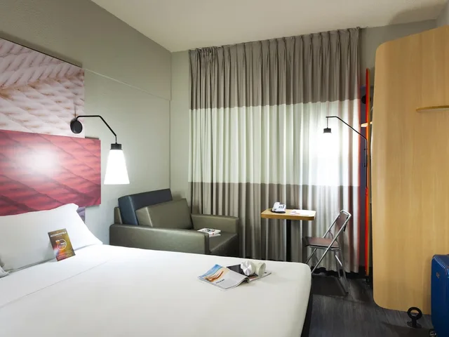 غرفة بسرير مزدوج مع أريكة، Ibis Teresina 2/6