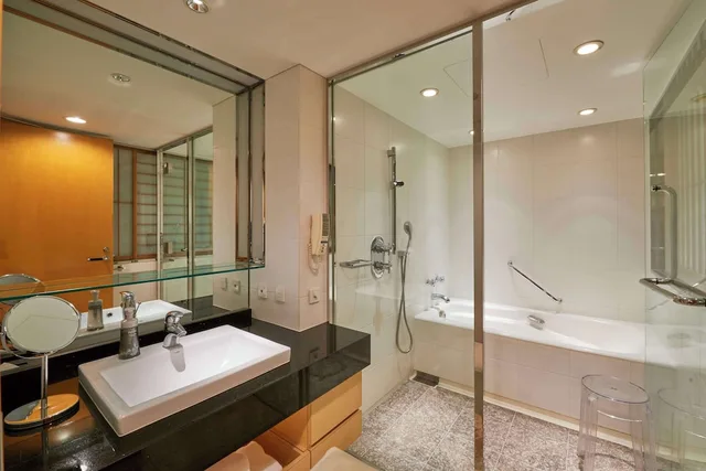 The Main, Deluxe, King Bed, with Extra Bed, Hotel New Otani Tokyo The Main 2/2