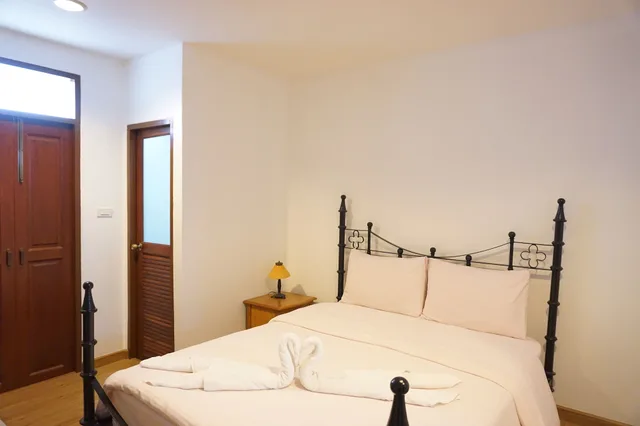غرفة قياسية بسرير مزدوج، Sri Chiangkhan Hotel 1/5