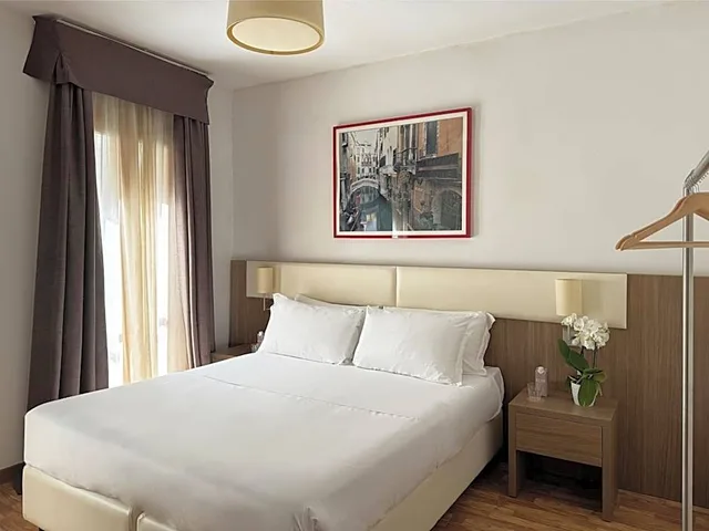 غرفة اقتصادية، Hotel Il Moro di Venezia 1/2
