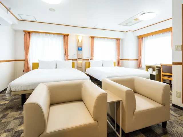Deluxe, 2 Queen Beds, Toyoko Inn Chubu International Airport No.1 3/3