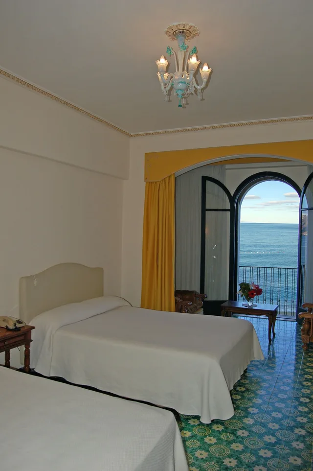 غرفة رباعية بإطلالة على البحر، Lido Mediterranee 1/10
