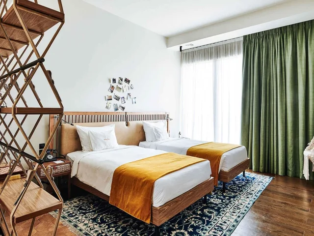 Glamping, Twin Beds, Large، 25hours Hotel Dubai One Central 1/9