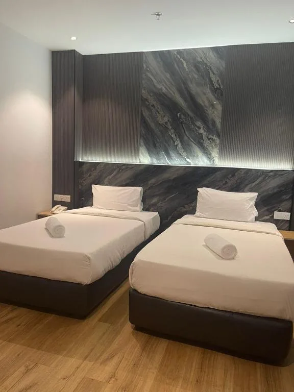 غرفة سوبيريور ديلوكس بسريرين منفصلين، Citi Hotel 1/3