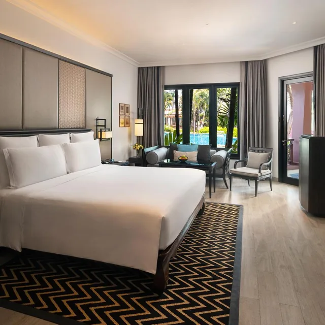 Junior Suite, King Bed, with Pool, Club Lounge Access، Intercontinental Pattaya Resort 1/12
