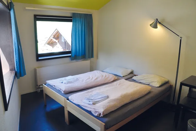 غرفة بحمام مشترك، Youth Hostel Zermatt 1/3