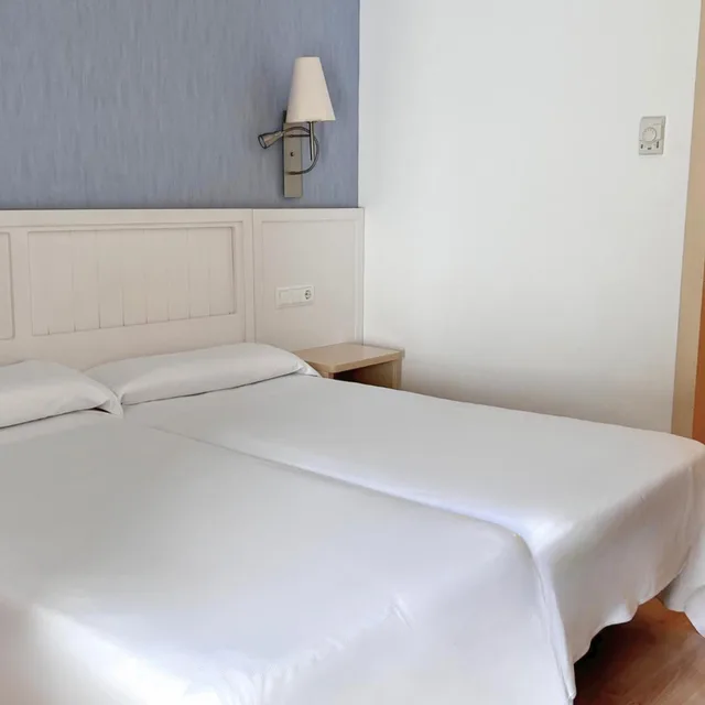 غرفة سوبيريور بسرير مزدوج، Hotel Guitart Central Park Aqua Resort 3/9