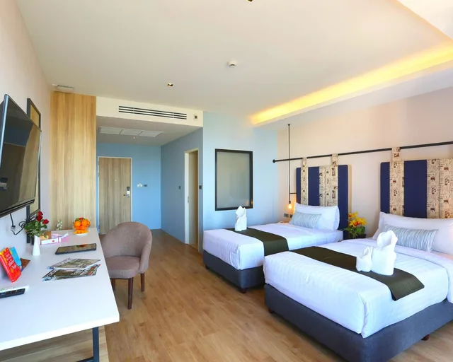 Standard, W3 Hotel 2/2