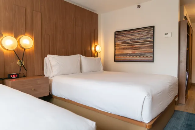 غرفة بسريرين لذوي الإعاقة، Hotel Indigo Detroit Downtown 3/7