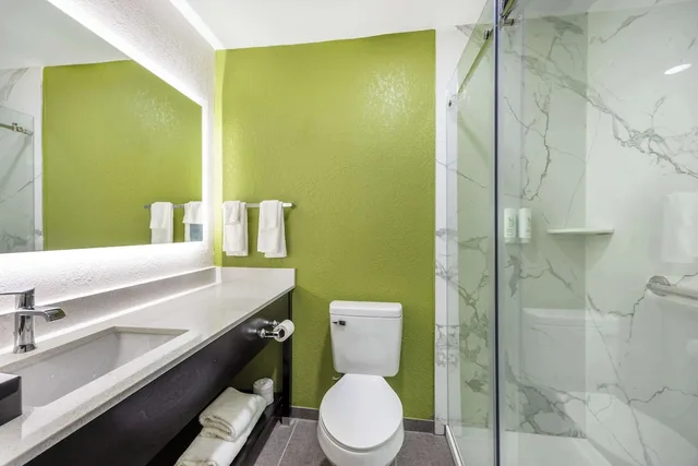غرفة قياسية بسرير كينج، Sleep Inn & Suites Salina I-135 3/5