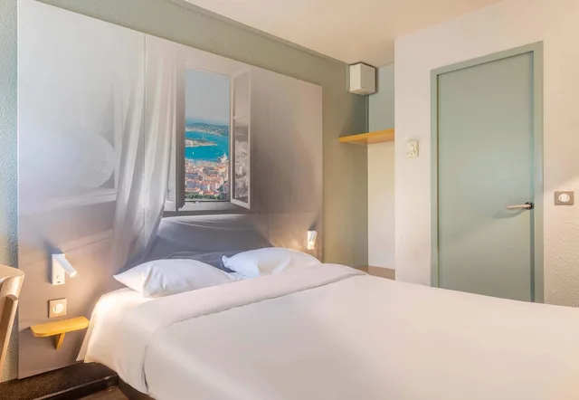 غرفة بسرير مزدوج لذوي الإعاقة، B&B Hotel Toulon La Seyne Sur Mer 2/4