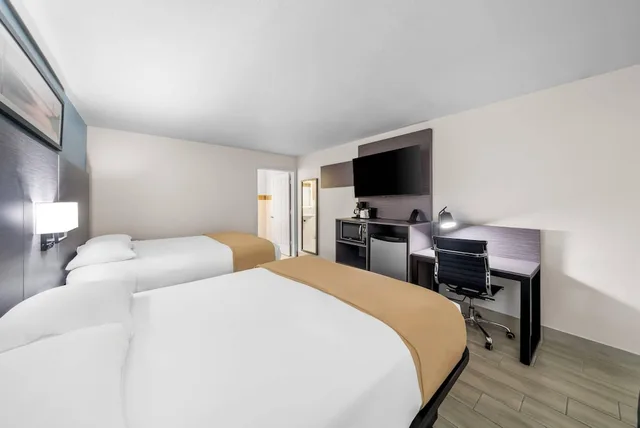 غرفة بسريرين كوين لذوي الإعاقة، Rodeway Inn Lake Wales - Winter Haven 1/9