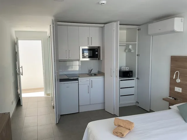 Classic, Studio, Twin Beds, Garden or Terrace View، Las Terrazas del Puerto Studios 3/8