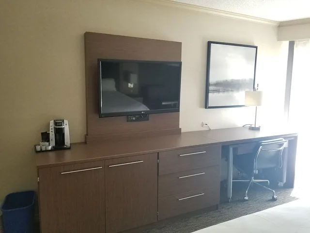 غرفة قياسية بسرير فردي، Holiday Inn Express Edmonton Downtown 5/5