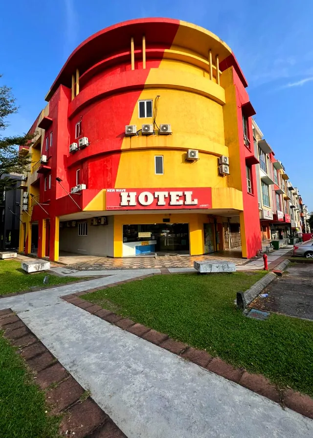 Room, Double Bed, No Window، Putra Heights New Wave Hotel 1/1