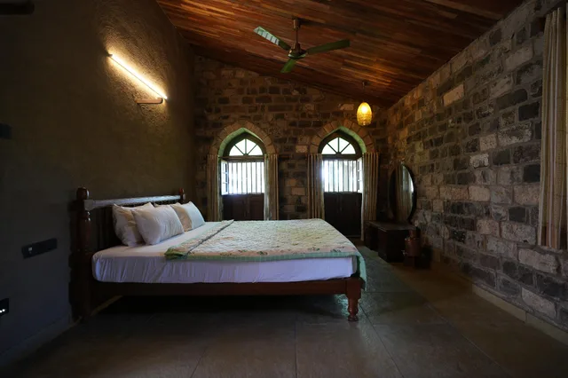 Wada, Terrace، Nisarg Resort 1/1